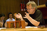 Ivan Rajmont (režie), Komedie omylů, foto: Viktor Kronbauer, zdroj: © AGENTURA SCHOK