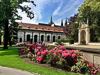 Královská zahrada Pražského hradu, prostor před Míčovnou, zdroj: © AGENTURA SCHOK