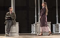 Jaroslav Plesl a Veronika Čermák Macková, Hamlet, zdroj: © AGENTURA SCHOK, foto: Viktor Kronbauer