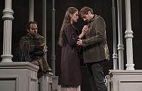 Petr Vršek, Veronika Čermák Macková a Jaroslav Plesl, Hamlet, zdroj: © AGENTURA SCHOK, foto: Viktor Kronbauer