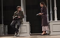 Veronika Khek Kubařová a Jaroslav Plesl, Hamlet, zdroj: © AGENTURA SCHOK, foto: Viktor Kronbauer