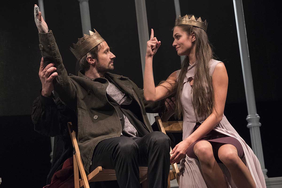 Hamlet 2017, zdroj: © AGENTURA SCHOK, foto: Viktor Kronbauer Hamlet 2017, Hamlet, zdroj: © AGENTURA SCHOK, foto: Viktor Kronbauer