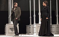 Jaroslav Plesl a Lenka Vlasáková, Hamlet	, zdroj: © AGENTURA SCHOK, foto: Viktor Kronbauer