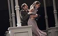 Jaroslav Plesl a Veronika Khek Kubařová, Hamlet	, zdroj: © AGENTURA SCHOK, foto: Viktor Kronbauer