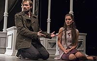 Jaroslav Plesl a Veronika Čermák Macková, Hamlet	, zdroj: © AGENTURA SCHOK, foto: Viktor Kronbauer