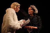 Anna Fialová a Marie Durnová, Dobrý konec všechno spraví, zdroj: © AGENTURA SCHOK, foto: Jiří Kottas