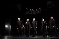 HAMLET (EN), zdroj: © Prague Shakespeare Company, foto: Marianne Menke