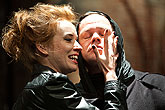 Táňa Pauhofová (Lady Anna), Robert Roth (Richard III.), foto: Peter Frolo, zdroj: © Agentúra JAY Production